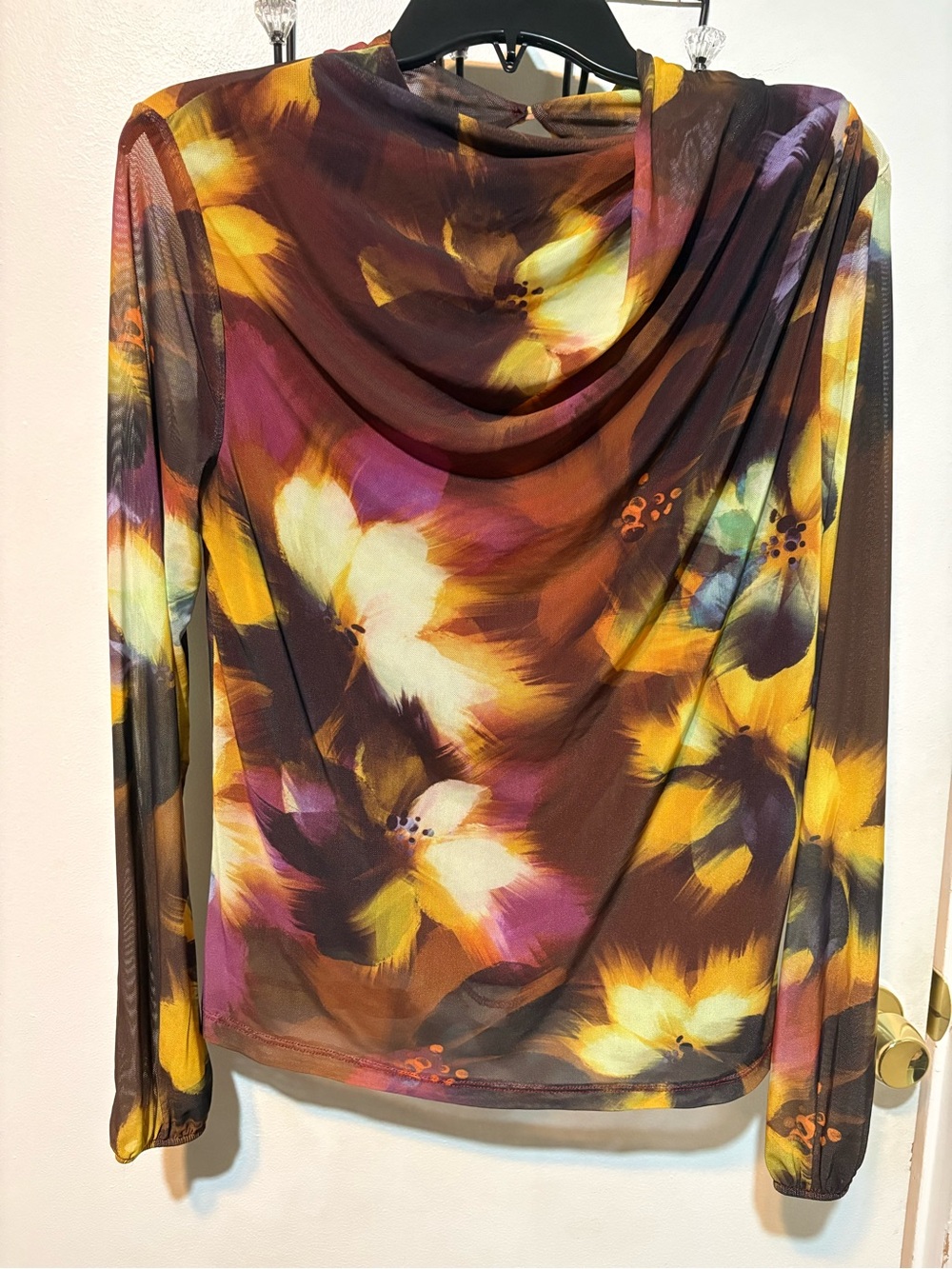Kathy Ireland NWOT Brown Multicolor Floral Draped Neck Long-Sleeve Top. PTP 19”